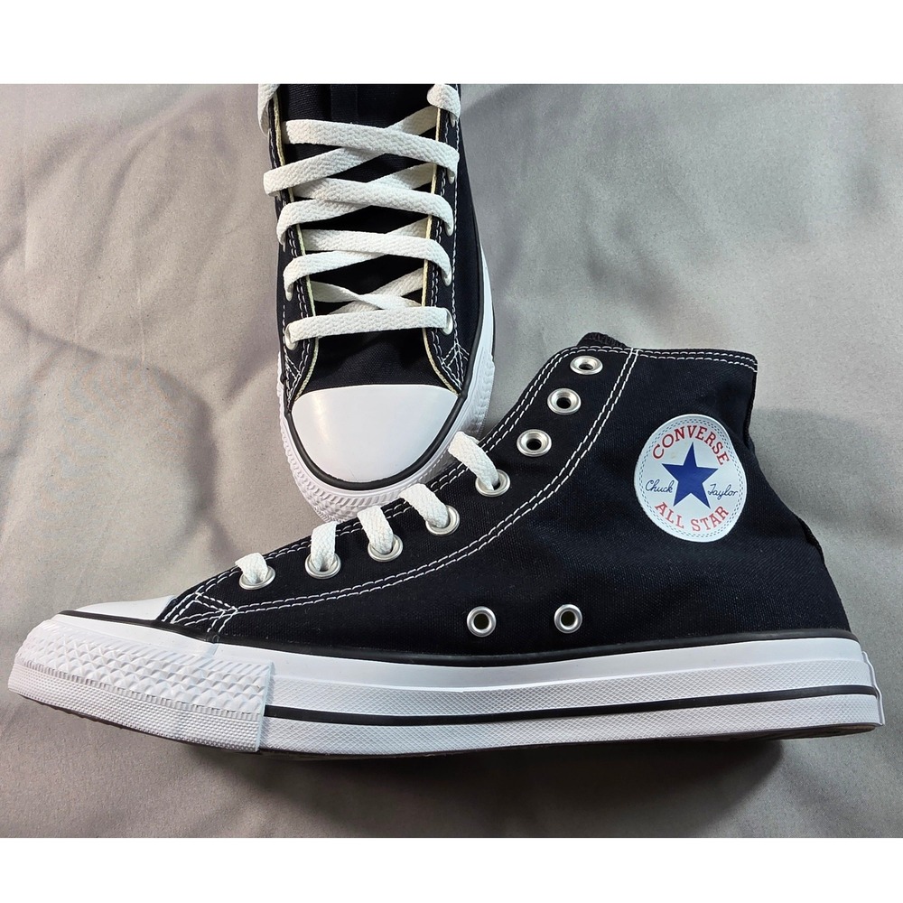 Converse Chuck Taylor All Star Hi Men 8 / Women 10 Black High Top Sneakers NEW